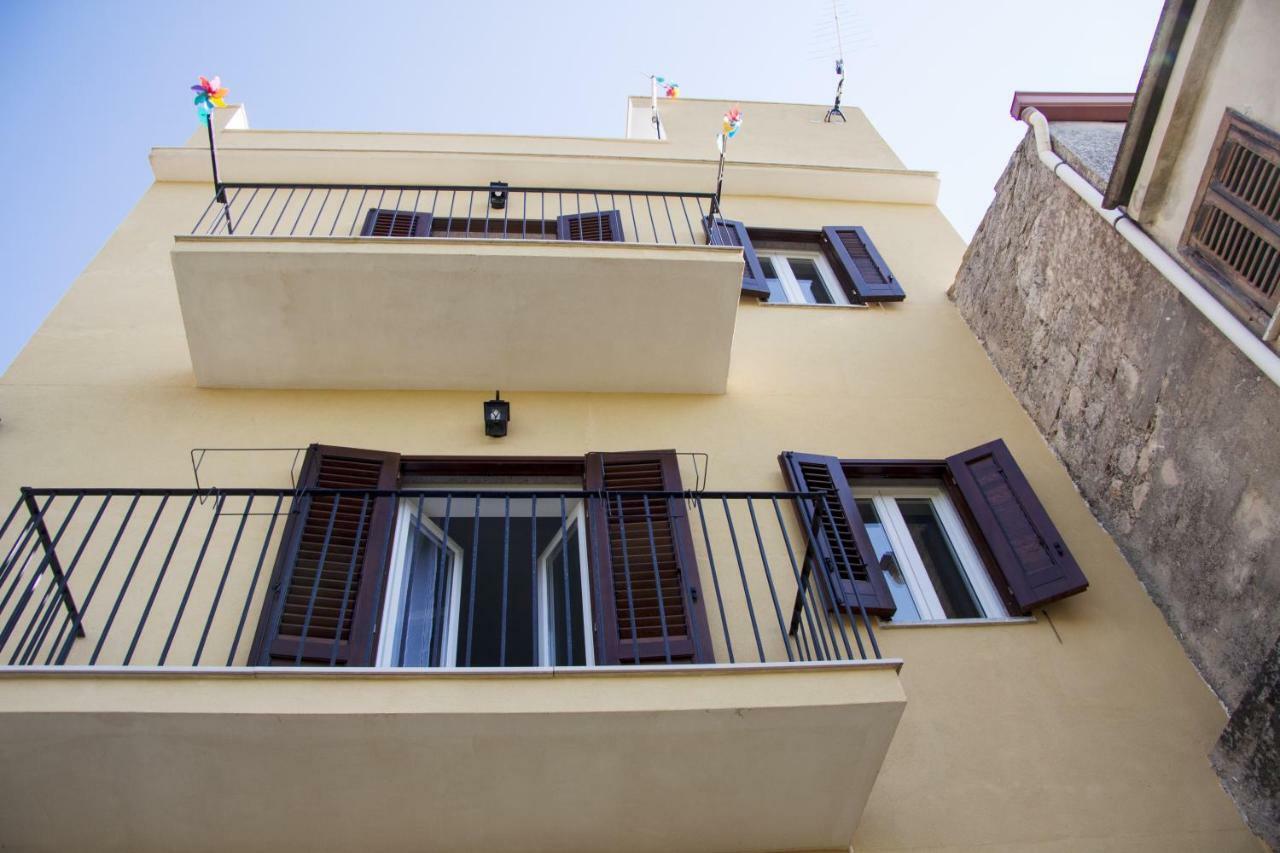 Bframe Cornice Barocca Ragusa Buitenkant foto